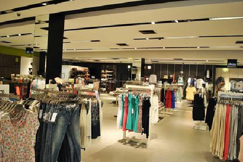 渠县商场里的店面怎么装修？